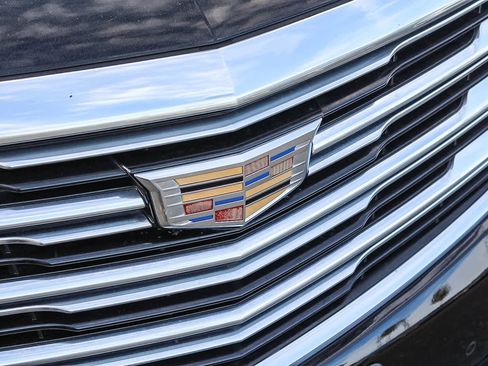 Used 2019 Cadillac XT5 Premium Luxury image 13