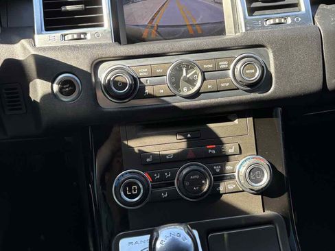 Used 2013 Land Rover Range Rover Sport HSE LUX AWD/4WD image 11