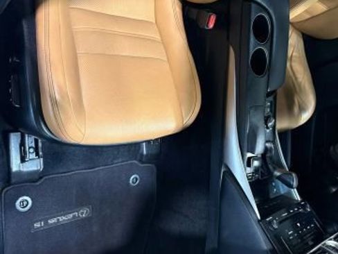 Used 2014 Lexus IS 250 250 w/ Luxury Package w/Brown Wood image 78