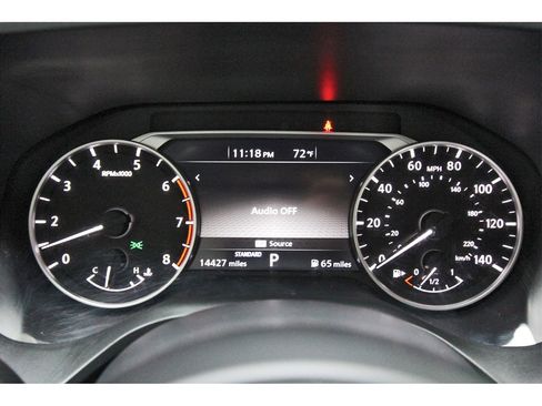 Used 2022 Nissan Rogue S image 12