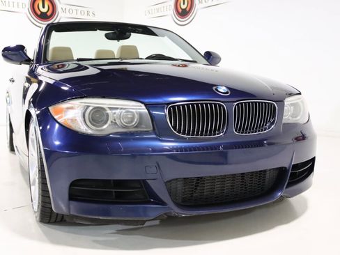 Used 2012 BMW 135i Convertible image 23