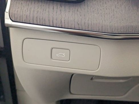 New 2026 Volvo XC90 B6 Ultra w/ Protection Package AWD/4WD image 29