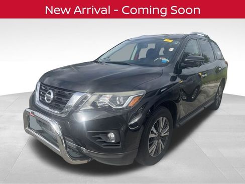 Used 2018 Nissan Pathfinder SL AWD/4WD image 1