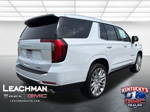 New 2026 GMC Yukon Denali AWD/4WD image 3