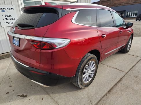 Used 2024 Buick Enclave Premium AWD/4WD image 6