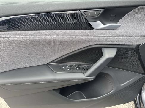 Certified 2026 Volkswagen Tiguan S FWD image 11