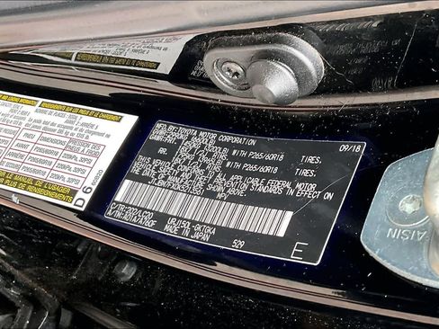 Used 2019 Lexus GX 460 Premium image 35