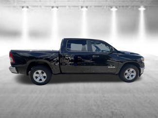 Used 2024 RAM 1500 Big Horn RWD video 3