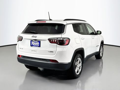 Used 2023 Jeep Compass Latitude AWD/4WD image 5