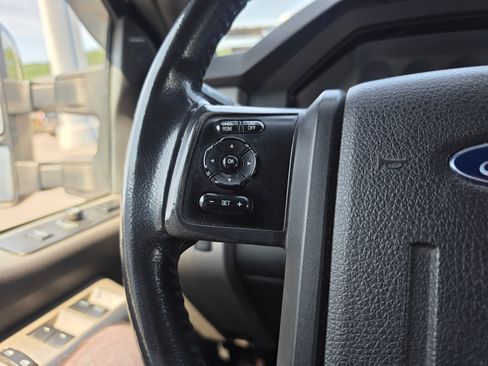 Used 2016 Ford F350 Lariat w/ Lariat Ultimate Package AWD/4WD image 20