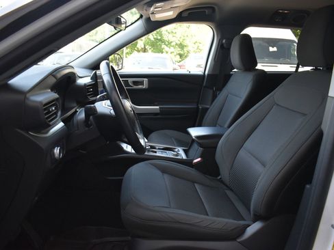 Certified 2022 Ford Explorer XLT AWD/4WD image 14