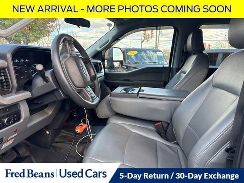 Used 2023 Ford F550 4x4 Crew Cab Super Duty image 6