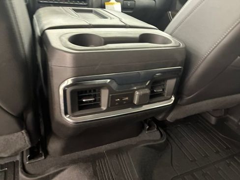 Used 2022 GMC Sierra 1500 Denali w/ Denali Reserve Package AWD/4WD image 19