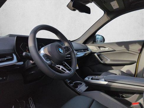 New 2026 BMW X1 xDrive28i w/ Technology Package AWD/4WD image 3
