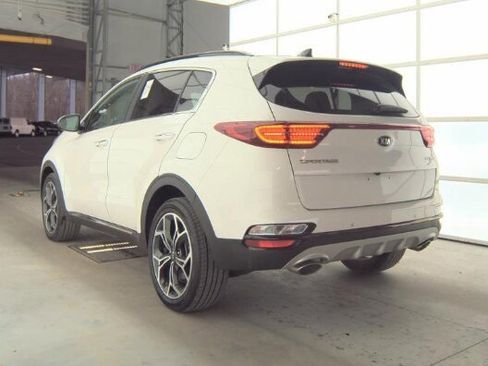 Used 2021 Kia Sportage SX image 2