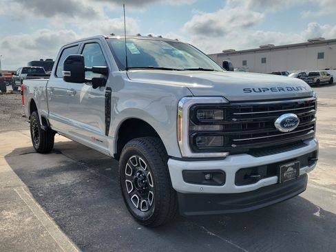 New 2026 Ford F350 Platinum AWD/4WD image 2