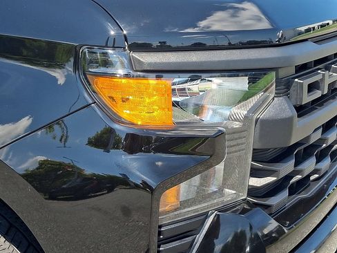 Certified 2024 Chevrolet Silverado 1500 Custom AWD/4WD image 9