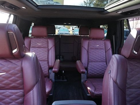 Used 2025 Cadillac Escalade Premium Luxury w/ LPO, Floor Liner Package image 50