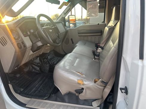 Used 2008 Ford F250 XL image 16