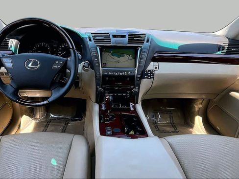 Used 2009 Lexus LS 460 RWD image 15