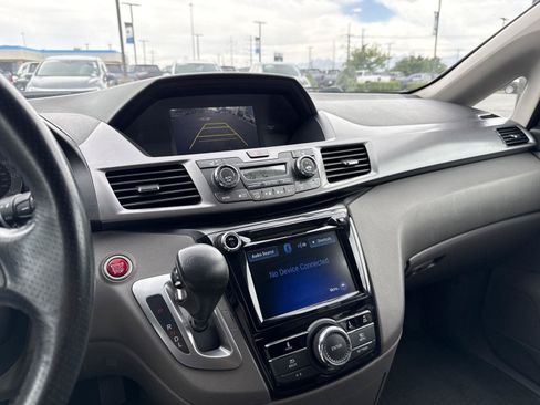 Used 2014 Honda Odyssey EX-L image 41