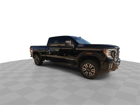 Used 2021 GMC Sierra 2500 AT4 w/ Gooseneck/5TH Wheel Package image 2
