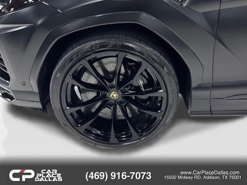 Used 2021 Lamborghini Urus AWD/4WD image 47