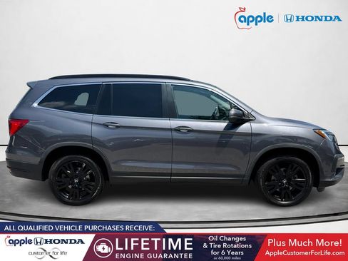 Used 2022 Honda Pilot Special Edition image 2