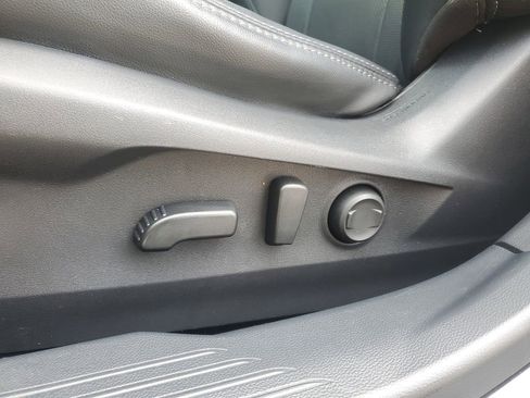 Used 2022 Subaru Outback Limited image 14