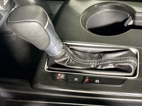 Certified 2025 Honda Civic Sport image 18