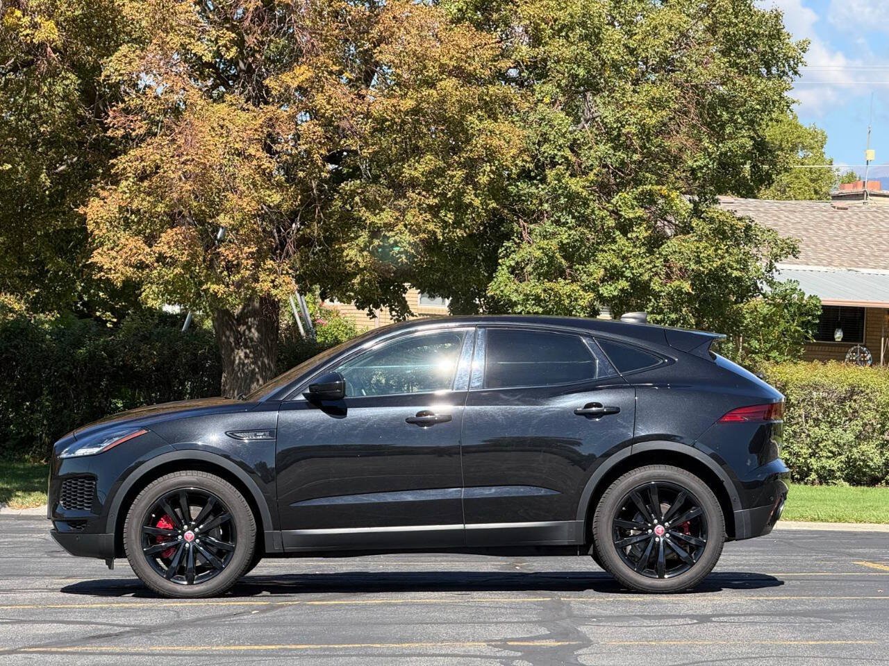 Used 2020 Jaguar E-PACE SE AWD/4WD image 2