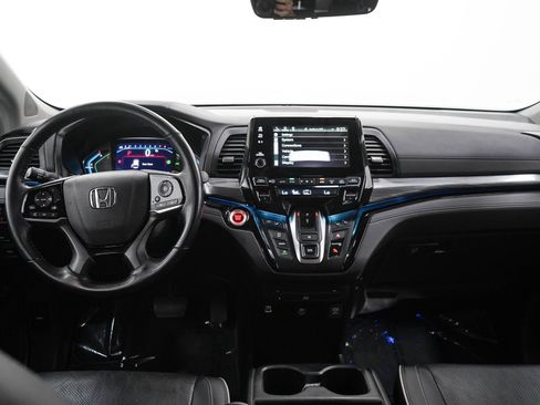 Used 2022 Honda Odyssey Touring image 18