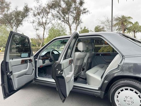 Used 1987 Mercedes-Benz 300 D Turbo image 84