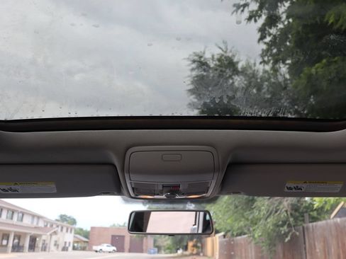 Used 2014 Volkswagen Tiguan SEL AWD/4WD image 28