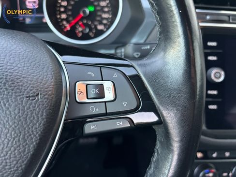 Used 2018 Volkswagen Tiguan SE image 24