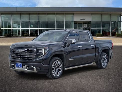 Used 2025 GMC Sierra 1500 Denali Ultimate image 3