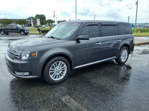 Used 2019 Ford Flex SEL w/ Equipment Group 202A FWD image 3