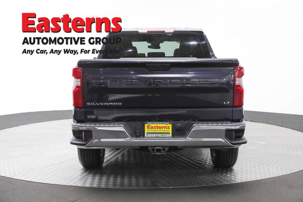 Used 2022 Chevrolet Silverado 1500 LT AWD/4WD image 7