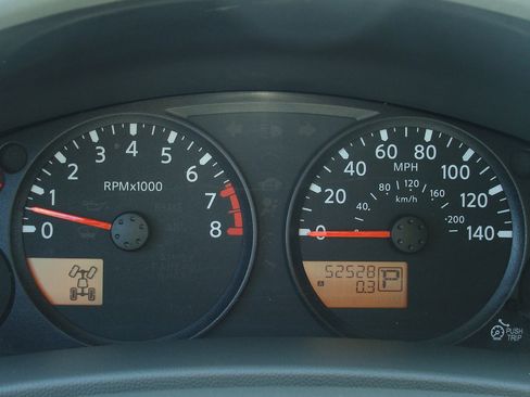 Used 2021 Nissan Frontier SV w/ SV Utility Package image 9