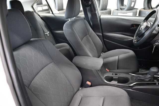 Used 2026 Toyota Corolla LE FWD image 9