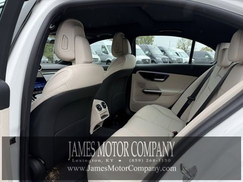 Certified 2025 Mercedes-Benz C 300 4MATIC Sedan image 21
