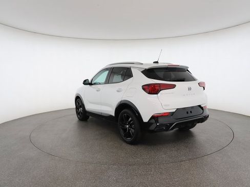 Used 2024 Buick Encore GX Sport Touring image 11