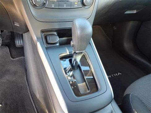 Certified 2019 Nissan Sentra S image 13