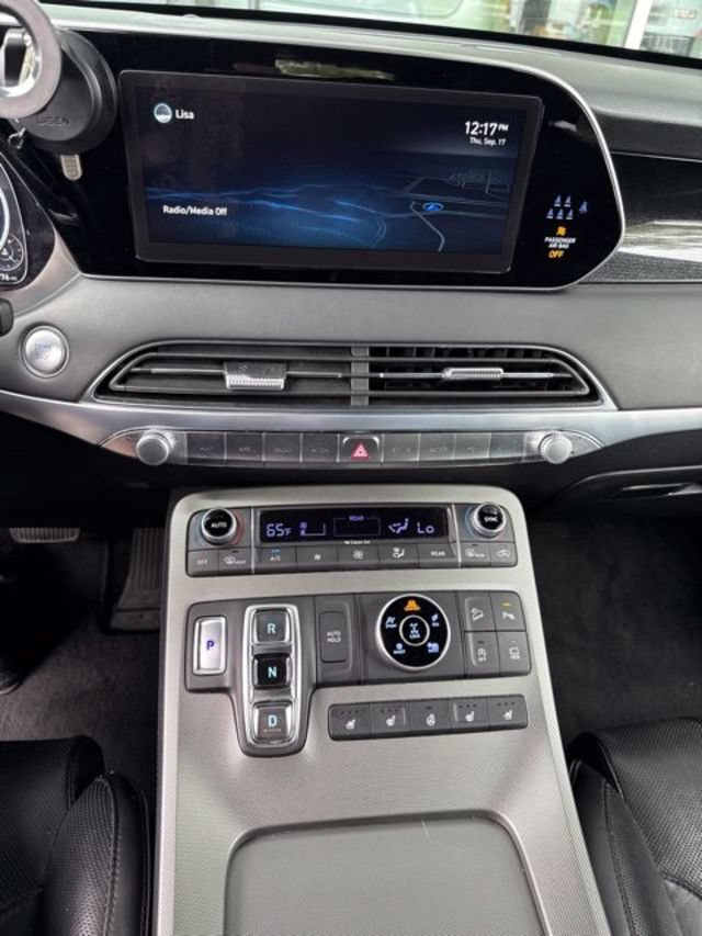 Used 2022 Hyundai Palisade Calligraphy w/ Cargo Package AWD/4WD image 15