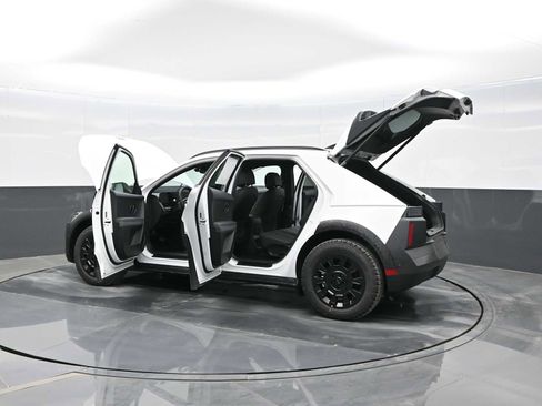 New 2025 Hyundai Ioniq 5 XRT image 43