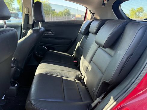 Used 2016 Honda HR-V EX-L image 9