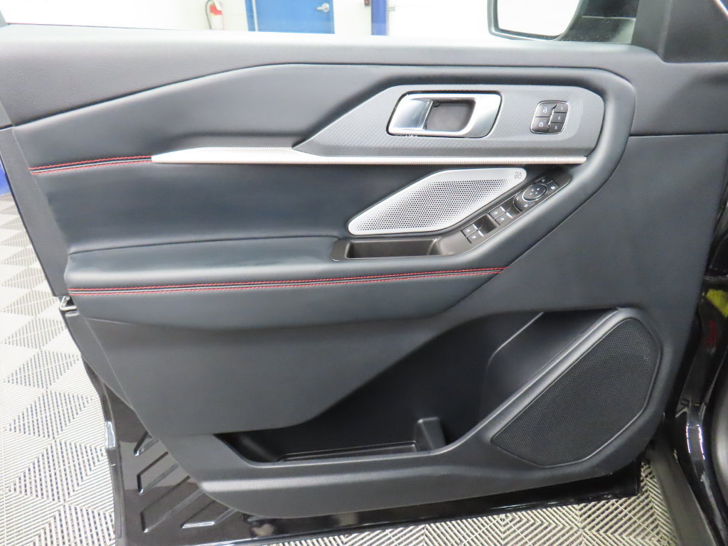 Used 2026 Ford Explorer ST AWD/4WD image 75