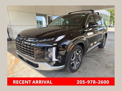 Used 2024 Hyundai Palisade Limited FWD image 1