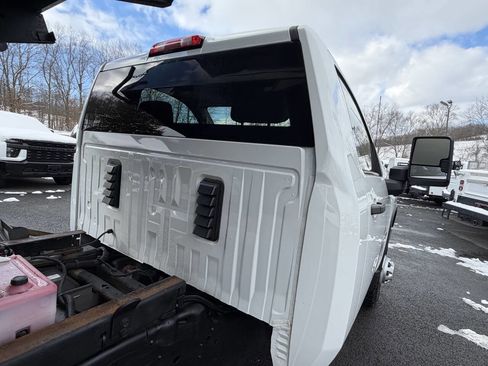 Used 2022 Chevrolet Silverado 3500 W/T w/ WT Convenience Package image 6