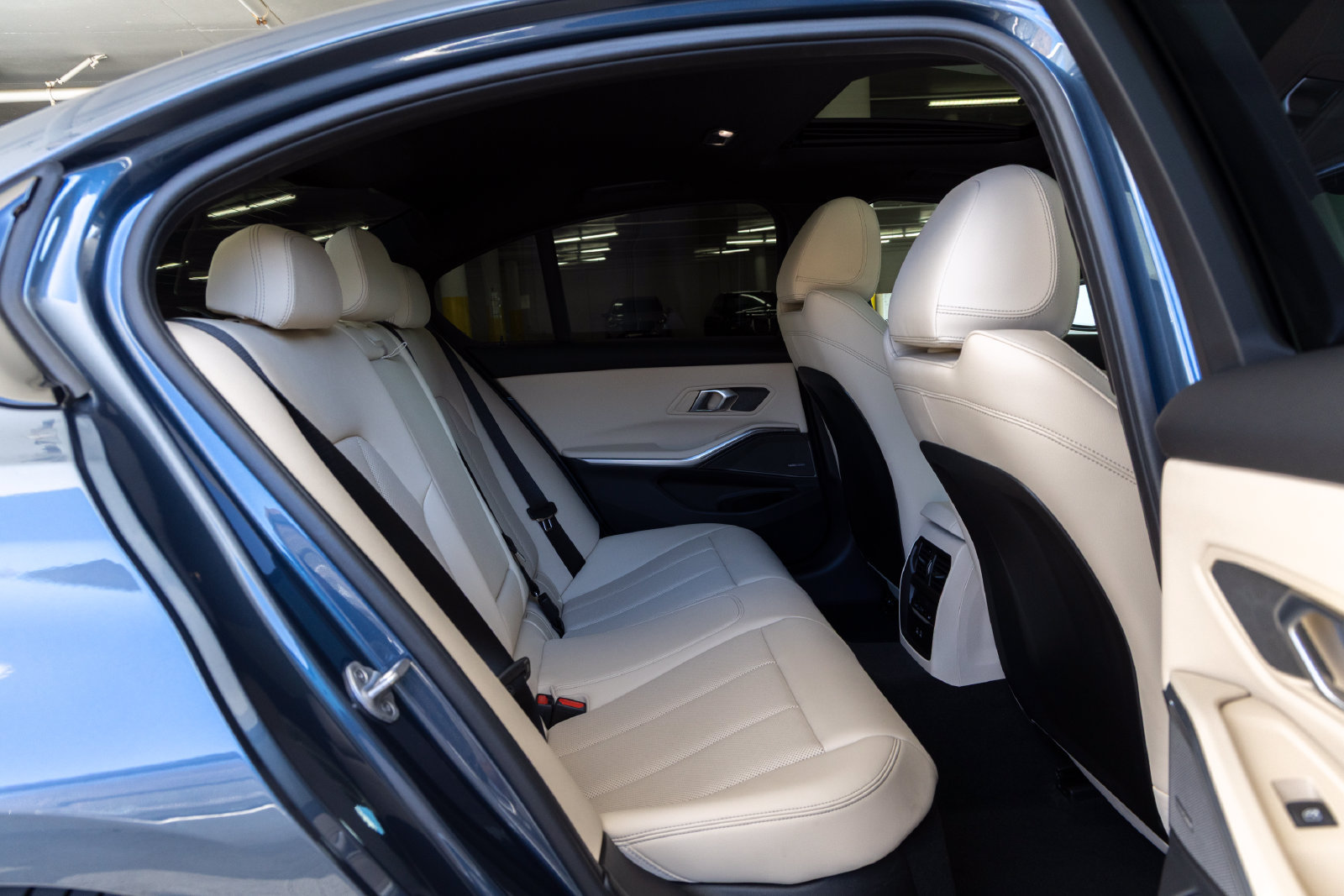 Certified 2025 BMW M340i RWD image 26